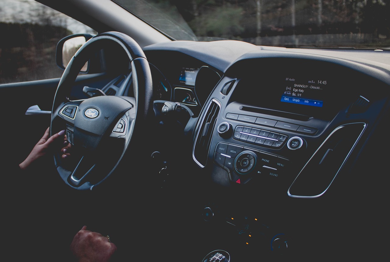 cars, steering wheel, interior-4814015.jpg